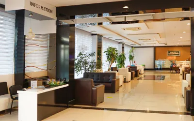 SIDE KUM HOTEL Lobby