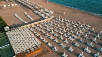SIDE MOON PALACE HOTEL Pools & Beach
