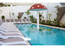 SIDE ROYAL STYLE Pools & Beach