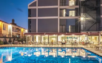SIDE SQUARE HOTEL ADULT ONLY 16+ Pools & Beach