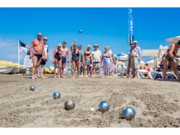 SIDE STAR BEACH Activities