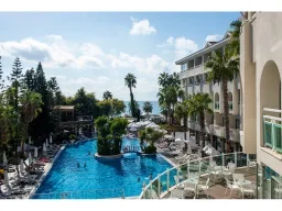 SIDE STAR BEACH Pools & Beach