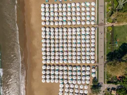 SIDE STAR ELEGANCE Pools & Beach