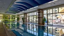 SIDE STAR PARK Pools & Beach