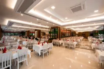 SIDE STAR PARK Restaurants