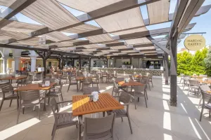 SIDE STAR RESORT Bars