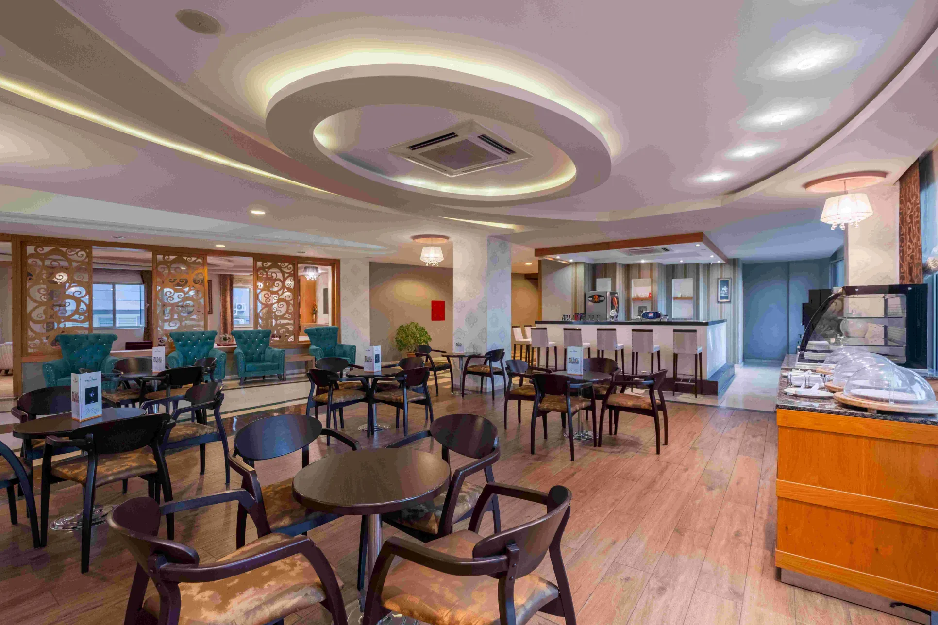 SIDE SUN HOTEL Lobby