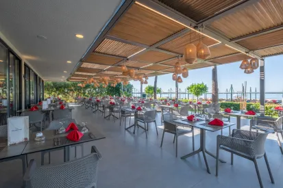 SIDE SUN HOTEL Restaurants