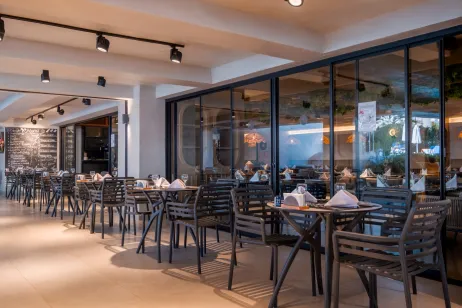 SIDE SUN HOTEL Restaurants