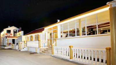 SIDE TEMPLE HOTEL General Images