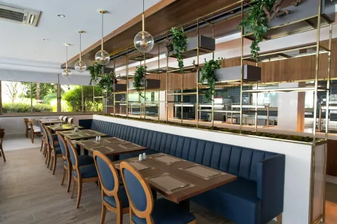 SIDE VILLAGE FAMILY HOTEL Restaurants