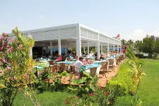 SIDE WEST PARK Restaurants