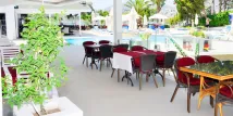 SIESTA BEACH APART Restaurants