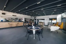 SIGNATURE BLUE RESORT Restaurants