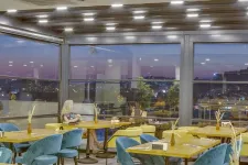 SIGNATURE BLUE RESORT Restaurants