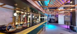 SIGNATURE BLUE RESORT Bars