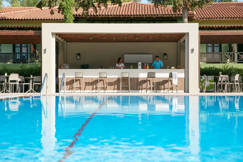 SIMANTRO BEACH HOTEL Bars