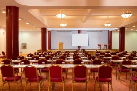SIMANTRO BEACH HOTEL Meetings