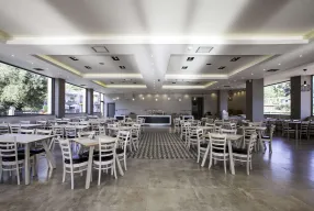 SIMEON HOTEL Restaurants
