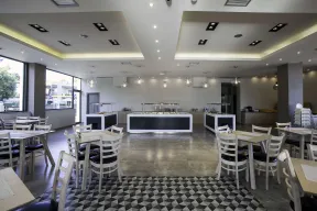 SIMEON HOTEL Restaurants