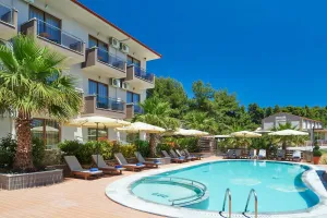 SIMEON HOTEL Pools & Beach