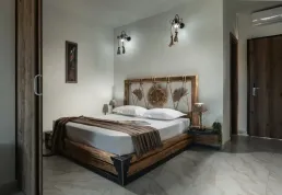 SIMON KING Rooms