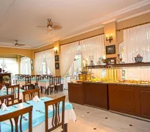 SINATRA HOTEL Restaurants