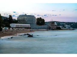 SIRIUS BEACH - SPA HOTEL Pools & Beach
