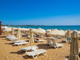 SIRMA HOTEL Pools & Beach
