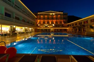 SL LA PERLA HOTEL General Images