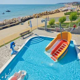 SOL LUNA BAY RESORT Activities