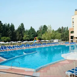 SOL NESSEBAR BAY Pools & Beach