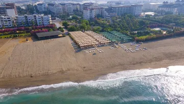 SOLIVIA HOTEL Pools & Beach