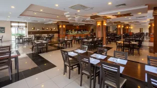 SOLIVIA HOTEL Restaurants