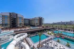 SORGUN AKADIA LUXURY HOTEL ADULT ONLY 16+ Pools & Beach