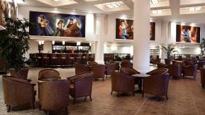 STARLIGHT RESORT HOTEL Bars