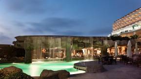 STARLIGHT RESORT HOTEL Bars