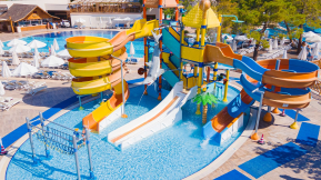 SUENO HOTELS BEACH SIDE Pools & Beach