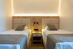 SULTAN OF SIDE HOTEL Rooms