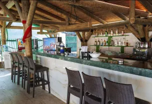 SUN BEACH PARK HOTEL Bars
