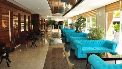 SUN BEACH PARK HOTEL Lobby