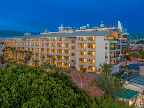 SUN HEAVEN QUEEN HOTEL