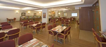 SUNBAY PARK HOTEL Restaurants