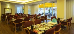 SUNBAY PARK HOTEL Restaurants