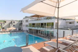 SUNCE HOTEL Pools & Beach