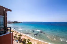 SUNDAY BEACH HOTEL Pools & Beach