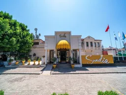 SUNDIA BY LIBERTY OLUDENIZ General Images