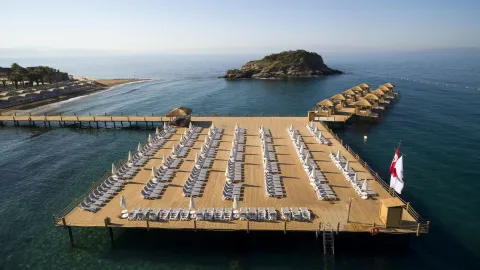 SUNIS EFES ROYAL PALACE RESORT Pools & Beach