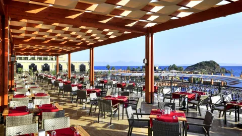 SUNIS EFES ROYAL PALACE RESORT Restaurants
