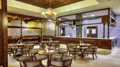 SUNIS EFES ROYAL PALACE RESORT Restaurants